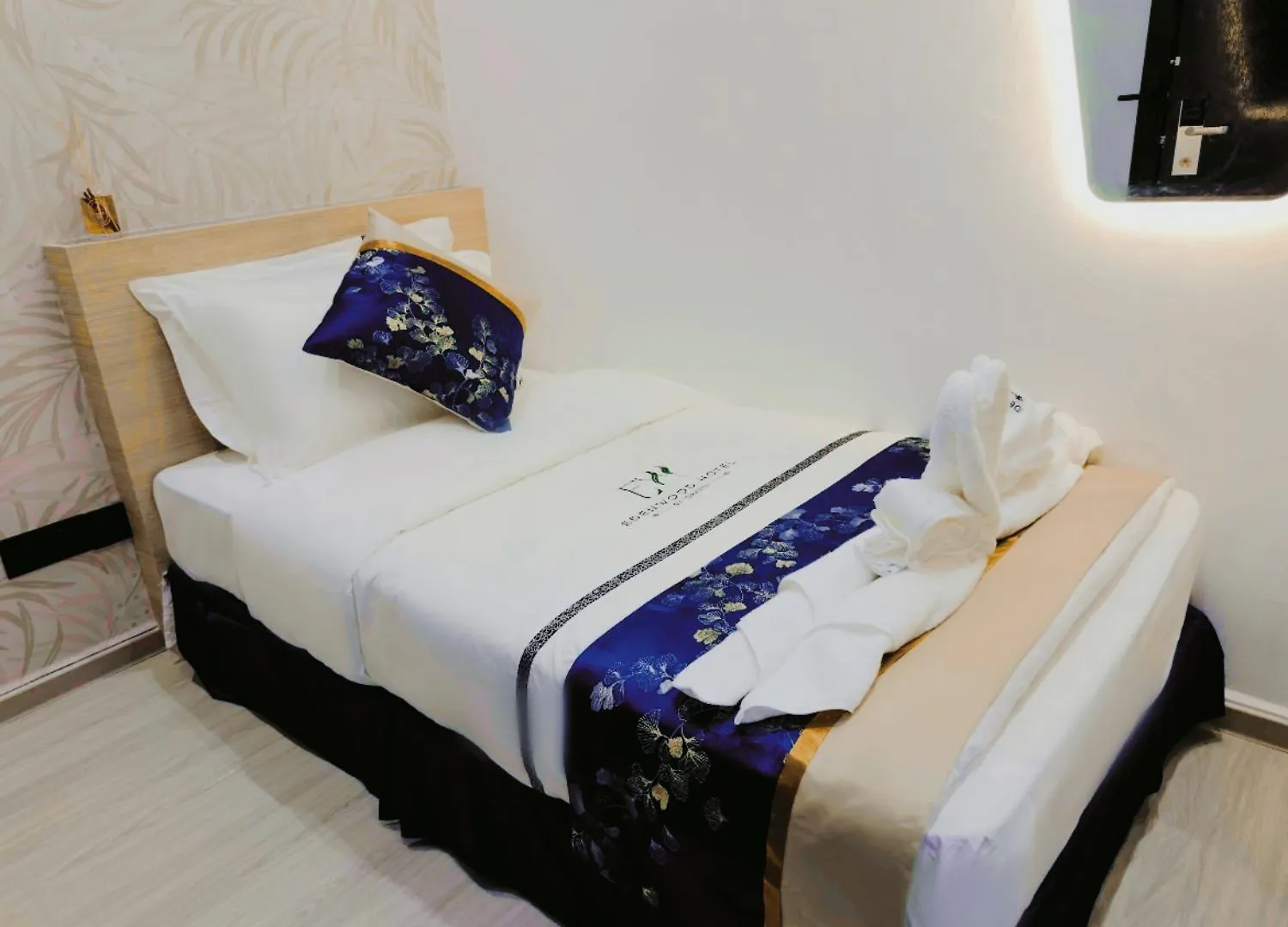 Edenwood Hotel By Qravel George Town